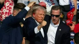 Sehari Setelah Ditembak, Donald Trump Tetap Hadiri Konvensi Nasional Partai Republik di Milwaukee