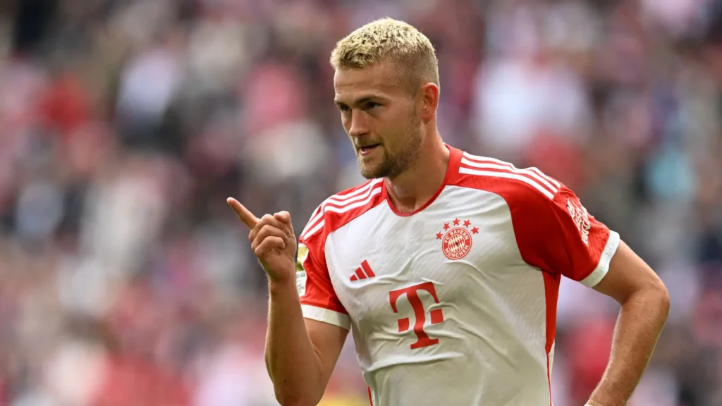 Matthijs de Ligt Mantap Menuju Manchester United