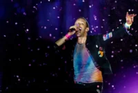 Dakota Johnson dan Chris Martin Dikabarkan Putus, Inilah Fakta Sebenarnya