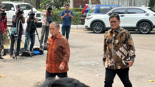 Anis Matta dan Sejumlah Tokoh Politik Sambangi Rumah Prabowo di Kertanegara