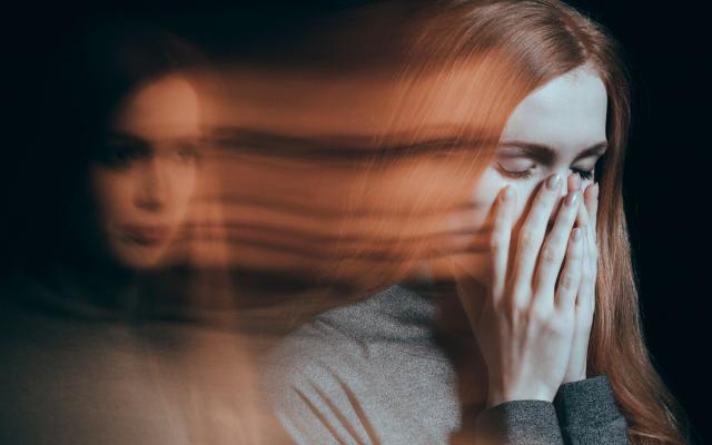 5 Tanda Seseorang Mengidap Bipolar