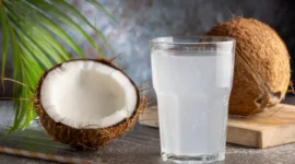5 Manfaat Mengonsumsi Air Kelapa Setiap Hari