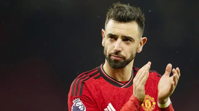 Bruno Fernandes Ungkap Makna Selebrasi Tenang Garnacho Saat Manchester United Bungkam Leicester