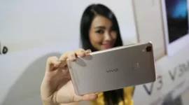 Amankah Swafoto dengan KTP untuk Verifikasi Identitas?