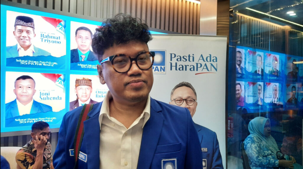 Uya Kuya Buka Suara Mengenai Gaji sebagai Anggota DPR