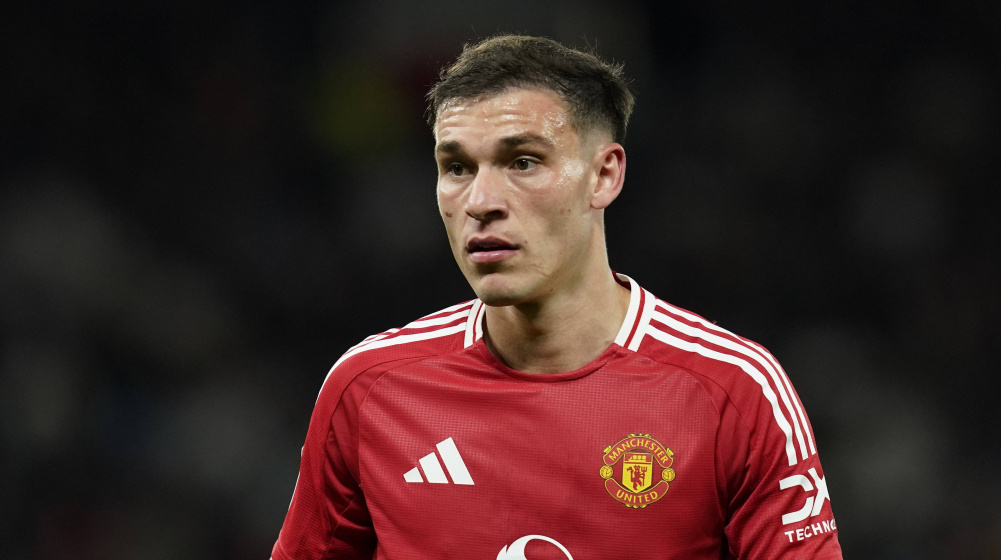 Manuel Ugarte: Bintang Baru Sepak Bola yang Bersinar di Tengah Lapangan