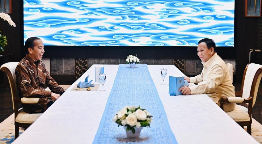 Kebersamaan di Istana: Prabowo dan Jokowi Berbuka Puasa dalam Suasana Hangat
