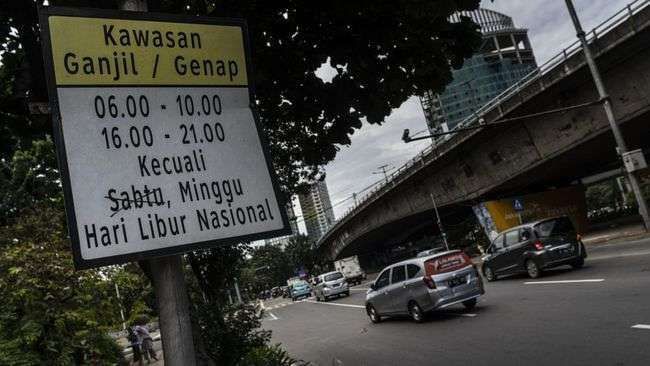 Ganjil Genap Jakarta Diliburkan Sementara, Warga Bisa Melaju Bebas!