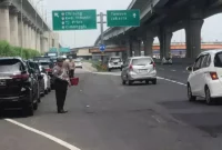 Puncak Arus Balik Lebaran 2025: Polisi Siapkan Strategi Khusus Atasi Kemacetan