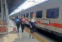 Kereta Api Bersubsidi Jadi Andalan Liburan, Kemenhub dan KAI Hadirkan Perjalanan Hemat nan Nyaman