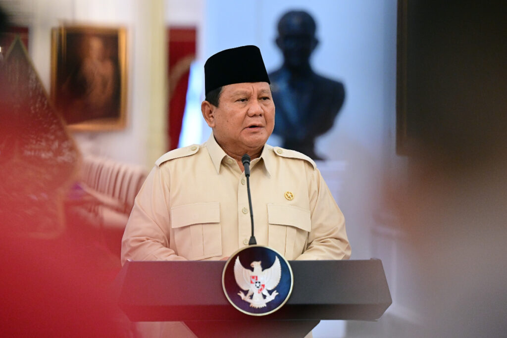 Strategi Prabowo Hadapi Dampak Tarif Impor Trump