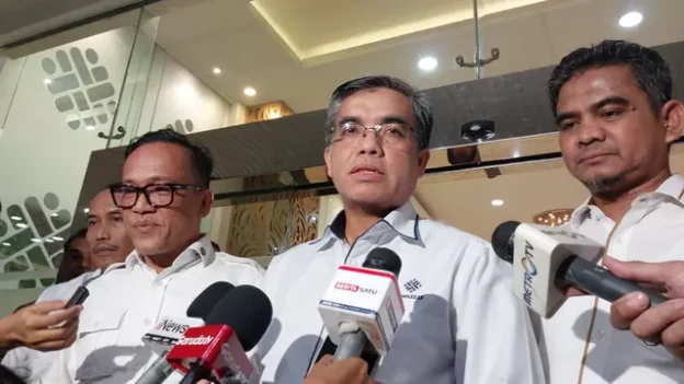 KPK Geledah Kantor Kemnaker, Menaker Yassierli Sebut Terkait Kasus Lama