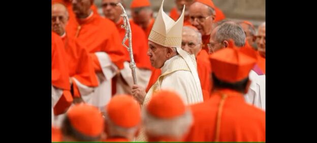 Lonjakan Pencarian “Cara Menjadi Katolik” Terjadi Usai Wafatnya Paus Fransiskus