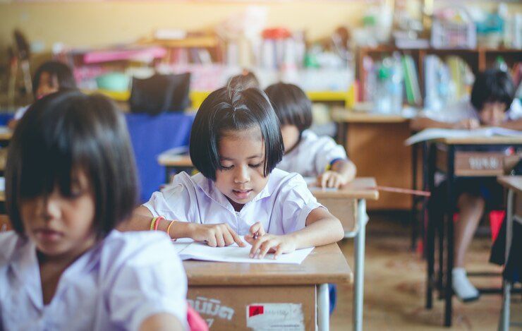 Sekolah 