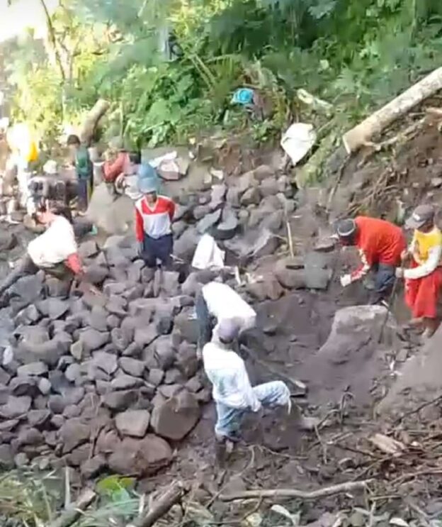 Debit Sungai Cilengkrang Menyusut, Warga dan Aktivis Lingkungan Prihatin