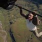 Tom Cruise Cetak Rekor Dunia Lewat Aksi Parasut Terbakar di Film Terbaru Mission: Impossible