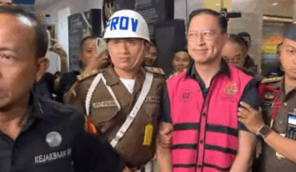 Tom Lembong di Persimpangan Hukum: Dari Kabinet ke Kursi Terdakwa