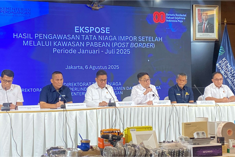 Legislator: Produk Impor Ilegal Jadi Ancaman Serius bagi UMKM