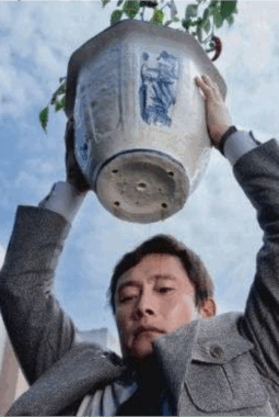 ‘No Other Choice’ Siap Tayang 1 Oktober 2025, Karya Baru Park Chan-wook yang Sarat Satire Sosial